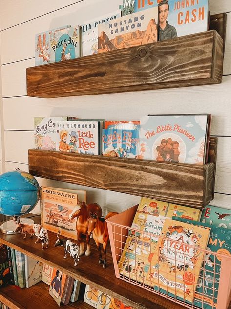 Homeschool Playroom, Western Baby Nurseries, Country Nursery, Cowboy Room, Cowboy Nursery, Western Nursery, Raising Cattle, Cowgirl Nursery, Rural Lifestyle