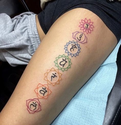 Chakra Neck Tattoo, Chakra Symbols Tattoo, Chakra Nails, Om Tattoo Design, Chakra Tattoo, Animal Tattoo Ideas, Petit Tattoo, Om Tattoo, Taurus Tattoos