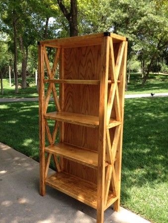 Bookshelf Diy, Intarsia Wood Patterns, Diy Bookshelf, Rustic Bookcase, Bookshelf Plans, Diy Projects Plans, Bookcase Display, Woodworking Plans Pdf, Book Stand