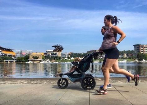 All pregnant women need exercise, but it's tough to know the best exercises for you. Learn the myths, risks, tips for running while pregnant Running Pregnant, Pregnant Running, Walking While Pregnant, What Exercises Can You Do While Pregnant, Strength Training For Pregnant Women, Pregnancy Running, Running While Pregnant, Research Tips, Tips For Running