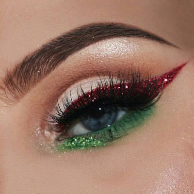 Maquillage fêtes : ces inspirations repérées sur Pinterest viendront égayer n'importe quelle tenue ! - Grazia Christmas Elf Makeup, Glamorous Eye Makeup, Christmas Makeup Looks, Xmas Makeup, Christmas Eyeshadow, Christmas Eye Makeup, New Year's Makeup, Christmas Makeup Look, Holiday Makeup Looks