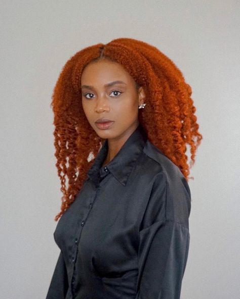 Crochet braids
Ginger afro
Ginger hair black women Ginger On Black Women, Afro Crochet, Afrocentric Hairstyles, Hairstyles Crochet, Type 4 Natural Hair, Natural Hair Protective Styles, Hair Cuts And Styles, Casual Hair, Hair Protective Styles