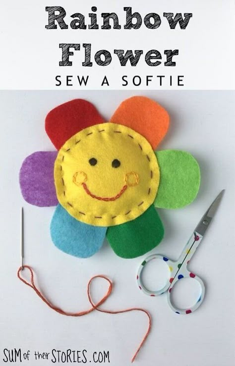 Easy Sewing Projects For Kindergarten, Sew A Softie, Hand Sewing Felt Projects, Sew A Plushie, Cute Felt Crafts Diy, Childrens Sewing Projects, Easy Sewing Machine Projects For Kids, Kids Christmas Sewing Projects, Sewing Activities For Kids