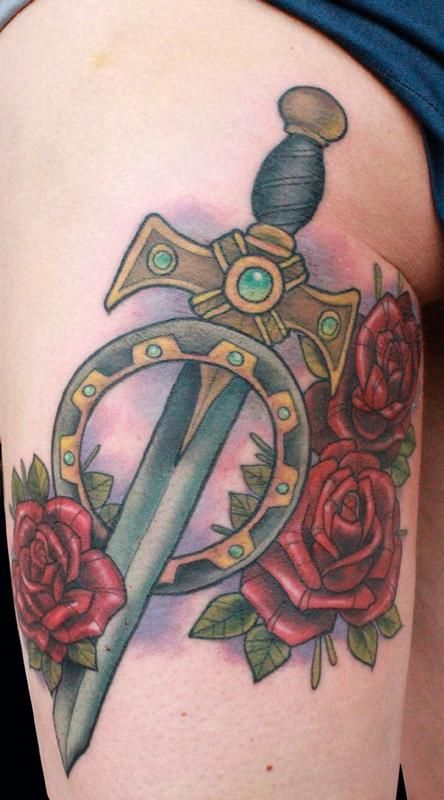 Xena Warrior Princess thigh tattoo. Xena Tattoo, Xena And Gabrielle, Knuckle Tattoos, Princess Tattoo, Lucy Lawless, Xena Warrior Princess, Xena Warrior, Human Canvas, Geek Gadgets