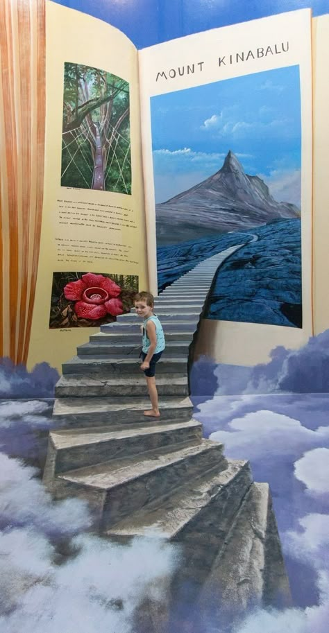 3d Art Museum, Art Museum Aesthetic, Langkawi Malaysia, Museum Aesthetic, Art And Painting, 3d Painting, Tropical Island, Diy Art Painting, Art Display