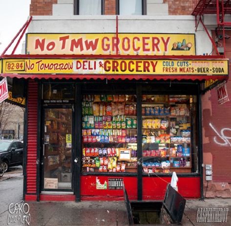 Vintage Grocery Stores, Convenience Store Exterior, Bodega Aesthetic, New York Bodega, Nyc Bodega, Bodega Store, San Myshuno, Grocery Store Design, Shop Facade