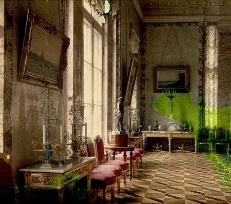 A rare, damaged autochrome image of the Marble or 'Mountain Hall' in the Alexander Palace at Tsarskoye Selo, taken around 1917. 'Mountain'… Alexander Palace Russia, Marble Hall, Romanov Palace, Alexander Palace, Russian Royal Family, The Romanov Family, Palace Interior, Official Residence, Romanov Dynasty