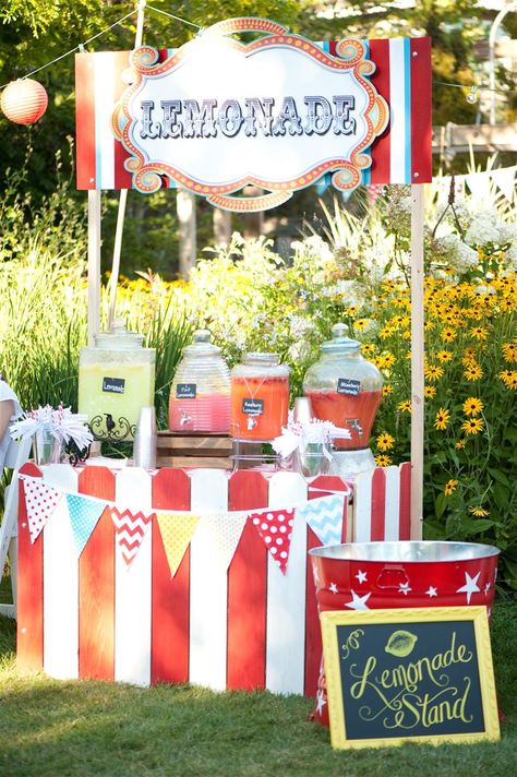 https://flic.kr/p/d6bh1d | Wedding Carnival Lemonade Bar | wilkes carnival - 233 Lemonade Bar, Carnival Birthday Party Theme, Circus Carnival Party, Circus Wedding, Carnival Food, Circus Theme Party, Kids Carnival, Carnival Wedding, Carnival Themed Party