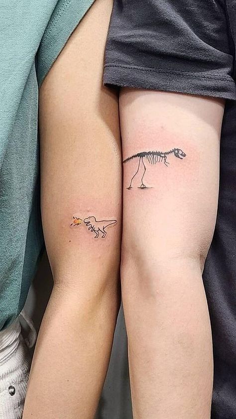 Dinosaur Tattoo Couple, Dinosaur Couple Tattoo, Mother Daughter Dinosaur Tattoos, Small Trex Dinosaur Tattoo, Tiny Trex Tattoo, Tiny T-rex Tattoo, Matching Dinosaur Tattoos, Tattoo Muñeca, Dinosaur Tattoo Ideas