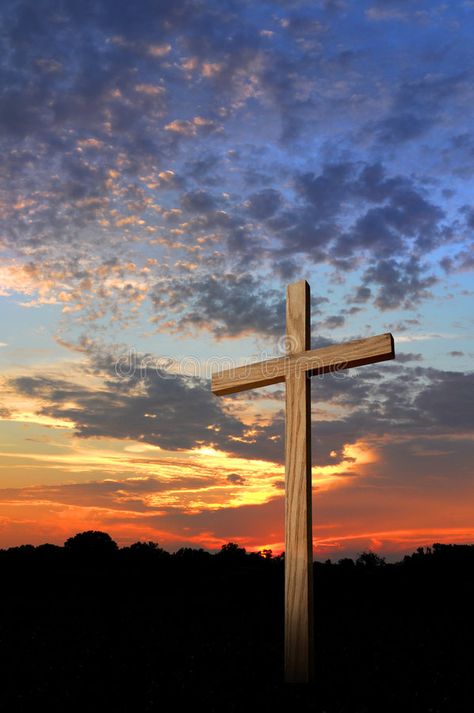 Wooden Cross and Sunset. Wooden cross during a beautiful sunset , #Affiliate, #Sunset, #Cross, #Wooden, #sunset, #beautiful #ad Cross With Sunset Background, Cross Pictures Beautiful, Cruz Wallpaper, Farm Life Photography, Cross Aesthetic, Aesthetic Cross, Bible Painting, Cross Background, 2023 Mood