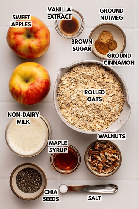 Apple Pie Overnight Oats - From My Bowl Overnight Apple Pie Oats, Apple Pie Oats Overnight, Apple Pie Overnight Oats Healthy, Apple Pie Oats, Apple Pie Overnight Oats, Apple Overnight Oats, Apple Brown Sugar, Vegan Overnight Oats, Breakfast Vegan