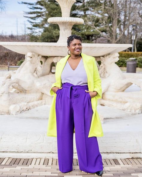 How To Wear Plus Size Wide Leg Pants & Where To Shop Them In Plus Funky Preppy Style, Wide Leg Pants Outfit Plus Size, Plus Size Wide Leg Pants Outfit, Styling Wide Leg Pants, Wide Leg Outfit, Plus Size Wide Leg Pants, Wide Leg Pants Plus Size, Healing Symbols, Plus Size Wide Leg