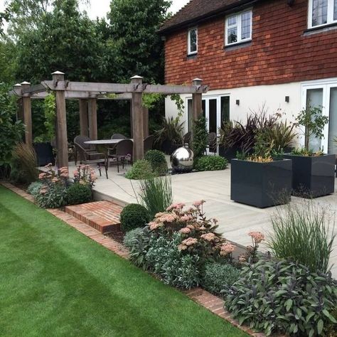 Small Front Garden Design, Small Front Garden, Small Front Gardens, Front Garden Design, Garden Area, Contemporary Garden, Have Inspiration, Patio And Garden, Beautiful Backyards