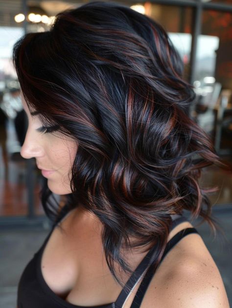 Bold and Beautiful Highlight Ideas for Black Hair: Trends for All Styles Highlight Ideas For Black Hair, Blonde Instagram, Ideas For Black Hair, Hair Color Guide, Dark Fall Hair, Highlight Ideas, Rambut Brunette, Black Hair With Highlights, Beauty Hairstyles