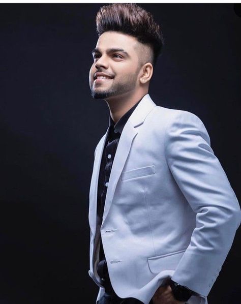 Punjabi singer akhil Akhil Singer, Jassie Gill, Punjabi Singer, Whatsapp Images, New Images Hd, Swami Samarth, Swag Boys, Most Handsome Actors, Latest Hd Wallpapers