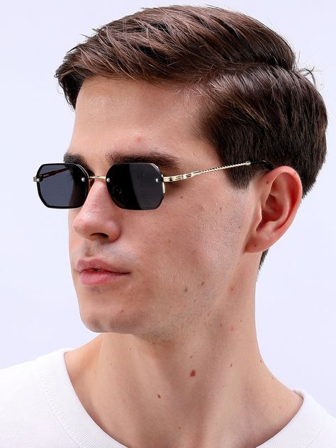 Mens Prom Outfit, Stylish Glasses For Men, Prom For Guys, Fashion Eye Glasses, Stylish Glasses, Trendy Sunglasses, Winter Outfits Men, Retro Mode, Fashion Glasses