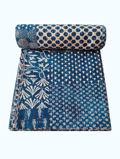 Kantha Decor Indigo Quilts Handmade Cotton Patchwork Print Bedspread Hippie Throw Bedding Single Bedroom Coverlets Bohemian Stitched Gudari Kantha Decor, Indigo Quilts, Patchwork Decor, Quilts Handmade, Indigo Quilt, Twin Bedding, Indian Bedding, Bohemian Blanket, Kantha Throw Blanket