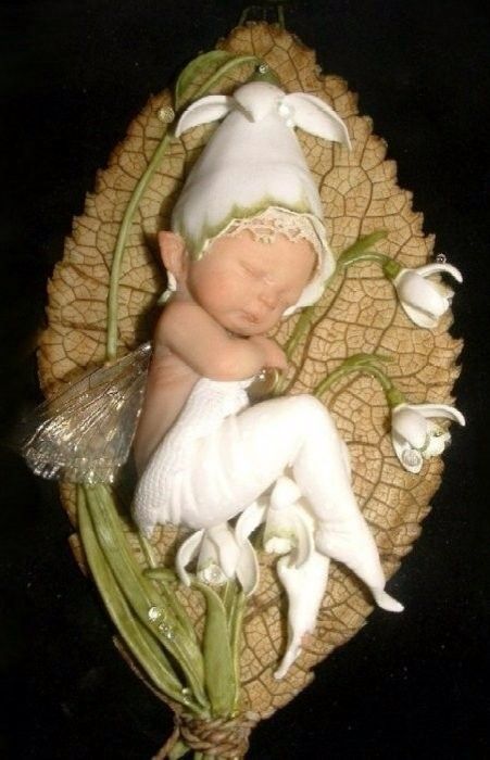 . Embroidery 3d, Fairy Art Dolls, Elves And Fairies, Clay Fairies, Fairy Dragon, Fairy Crafts, Clay Baby, Baby Fairy, Love Fairy