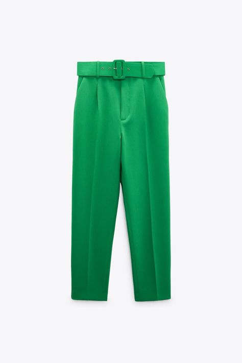 Zara Trousers with Lined Belt in Green High-waist trousers with a matching lined belt. Featuring front pockets, false welt back pockets and metal hook, inside button and zip fly fastening. Purchase Worn by Crown Princess Victoria on:20 May 2022 Zara Trousers, Green Trousers, Cutout Bodysuit, Belted Pants, Long Blazer, New Pant, Leather High Heels, Straight Trousers, Fitted Blazer