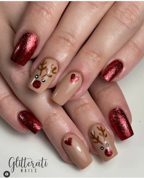 25 Elegant Reindeer Nails For Christmas 2021 - The Glossychic Holiday Nails Reindeer, Reindeer On Nails, Christmas Nail Reindeer, Christmas Deer Nail Designs, Reindeer Nails Acrylic, Reindeer Gel Nails, Deer Nails Christmas, Christmas Nail Art Reindeer, Reindeer Acrylic Nails