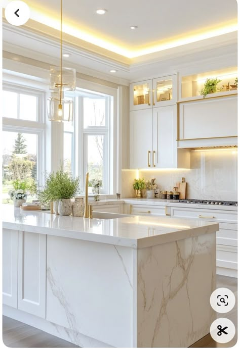 All White Marble Kitchen, Cream White Gold Kitchen, White Kitchen Aesthetic Modern, Modern White And Gold Kitchen, Marble Kitchen Island Ideas, French Contemporary Home Interiors, Kitchen Design White And Gold, White And Golden Kitchen, White And Gold Granite Countertops