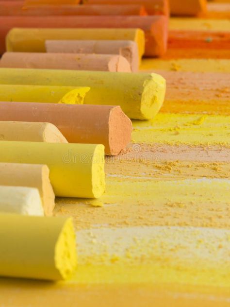 Yellow artistic crayons royalty free stock photography Dry Pastels, Yellow Pastel, Pastel Crayons, Object Photography, Dry Pastel, Gcse Art, Vector Artwork, Creative Ads, Stock Photography Free