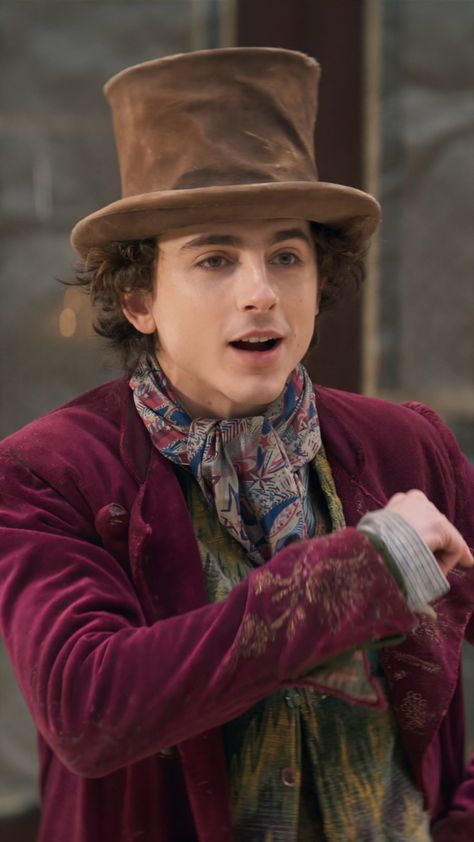 Timothee Chalamet Wonka Chocolate, Timothee Chalamet Aesthetic Willy Wonka, Timothee Chalamet Covered In Chocolate, Timothee Chalamet Chocolate, Wonka Movie 2023, Timothee Chalamet Willy Wonka, Willy Wonka Timothee Chalamet, Willy Wonka Aesthetic, Wonka Aesthetic