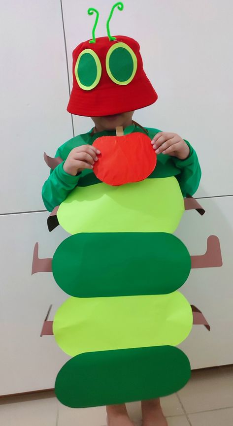 Diy Very Hungry Caterpillar Costume, Diy Caterpillar Costume, Caterpillar Costume Diy, Diy Very Hungry Caterpillar, Very Hungry Caterpillar Costume, Hungry Caterpillar Costume, Easy Book Week Costumes, Storybook Costumes, Freehand Crochet