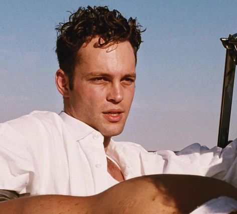 Vince Vaughn 90s, What I Like About You, Vince Vaughn, Corny Jokes, Classy Men, Lust For Life, Dean Martin, Marlon Brando, Al Pacino