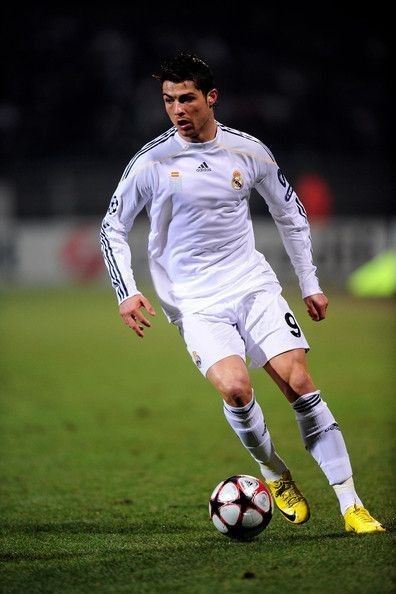 Cristiano Ronaldo 2009, Ronaldo Madrid, Ronaldo Free Kick, Cristiano Ronaldo Young, Ronaldo 9, Hot Rugby Players, Ronaldo Photos, Cristiano Ronaldo Real Madrid, Cr7 Wallpapers