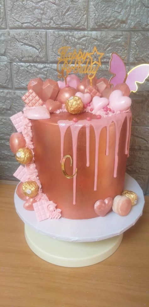 Beautiful Birthday Cakes For Women, Birthday Cakes For Women Unique, Cakes For Ladies, Birthday Cakes For Women, Beautiful Birthday Cakes, Cakes For Women, Beautiful Birthday, Birthday Cakes, Birthday Celebration