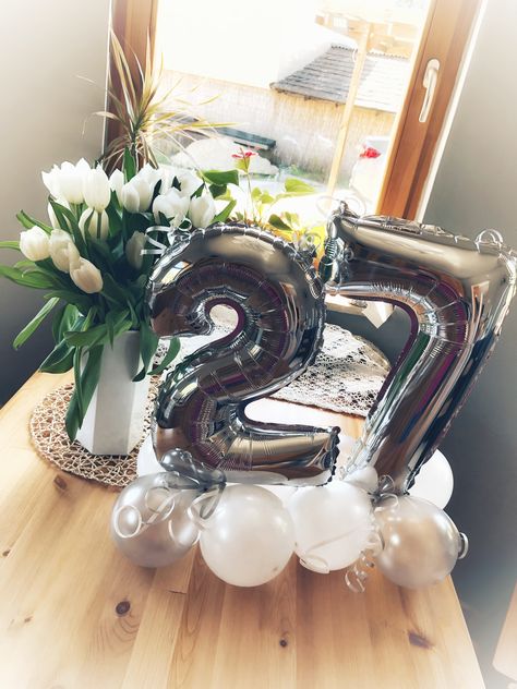 27th Birthday Decorations For Her, 27 Birthday Balloons, Hello 27 Birthday, 27 Th Birthday, 27th Birthday Decorations, 27 Birthday Ideas, Happy Birthday Ma, 27 Birthday, Happy 27th Birthday