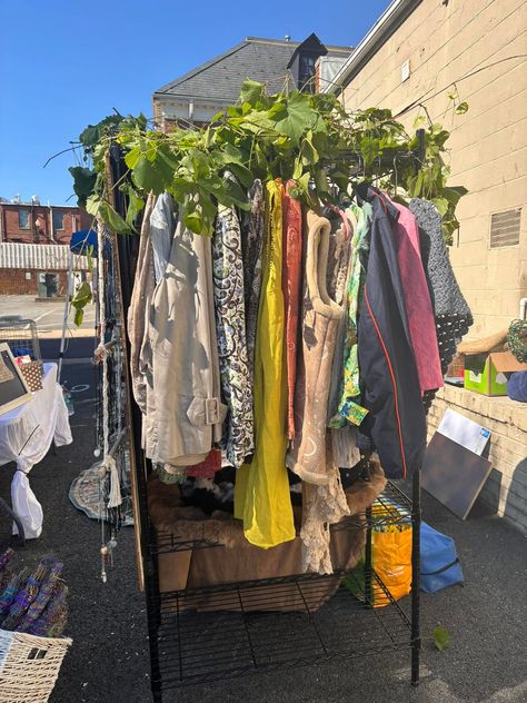 Pop-up Vendor Market & Yard Sale!! Is on!! Come see us!! How To Display Clothes At A Yard Sale, Flea Market Booth Staging, Thrift Market, Vendor Market, Flea Market Booth, Market Booth, Antique Booth, Market Stall, Market Ideas