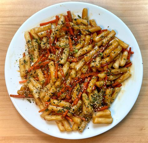 Gungjung Tteokbokki - Meal Prep - Baking by Yuka Gungjung Tteokbokki, Bulgogi Marinade, Boneless Ribeye Steak, Tteokbokki Recipe, Korean Rice Cake, Gochujang Sauce, Asian Grocery, Bulgogi, Toasted Sesame Seeds