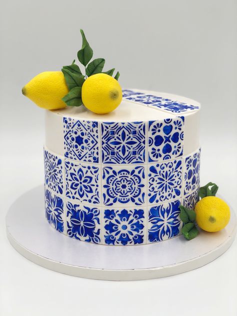 Birthday Cake With Lemon Decoration, Lemon Fondant Cake, Mediterranean Birthday Cake, Mediterranean Cake Design, Amalfi Cake, Portuguese Birthday Party, Positano Cake, Tile Cake, Lemon Theme Cake