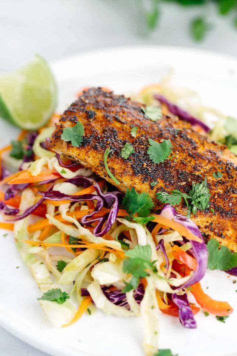 Lime Coleslaw Recipe, Mahi Recipes, Lime Coleslaw, Mahi Mahi Recipe, High Protein Lunch Ideas, Mahi Mahi Recipes, Mahi Fish, Healthy High Protein Meals, Clam Recipes