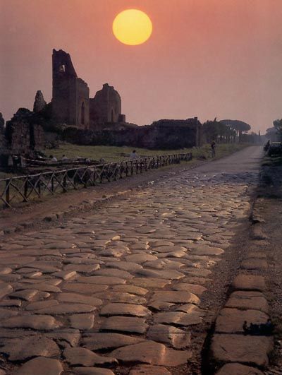 The Appian Way... After five years of Latin I deserve to stand on it. Amo, amas, amat... Ancient Rome History, Appian Way, Visit Rome, Via Appia, Roman Roads, Puglia Italy, Roman History, Southern Italy, Caravaggio