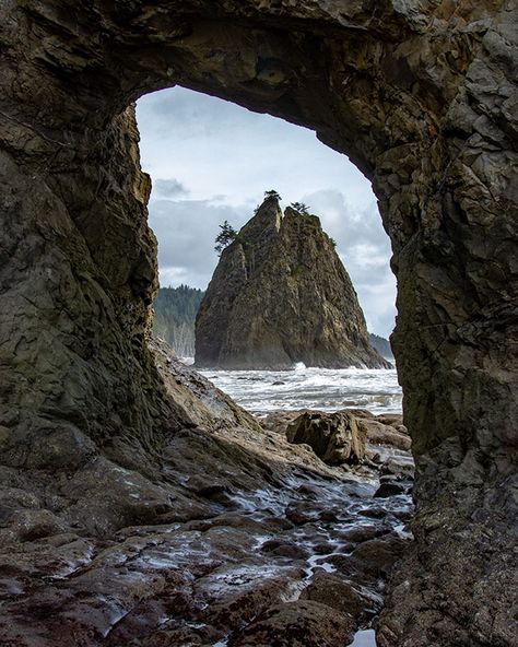 Washington Trip, Rialto Beach, Split Rock, 2023 Mood, Olympic Peninsula, San Juan Islands, The Pacific Ocean, Olympic National Park, Rock On