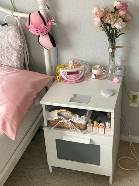 Hello Kitty Night Stand, Y2k Nightstand, Kawaii Nightstand, Cute Nightstand, Bedside Table Styling, Bedside Table Decor, Table Room, Room Stuff, Dream Home Design