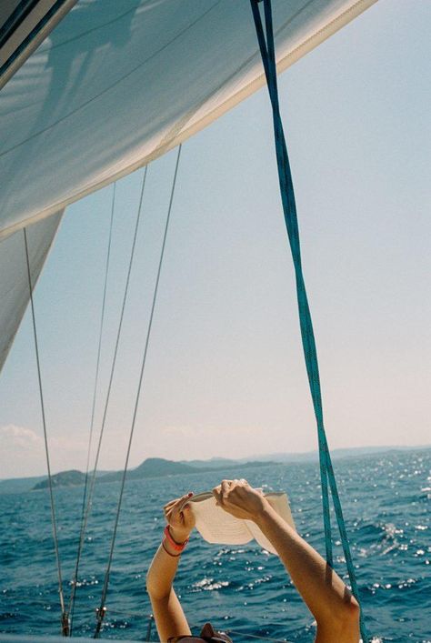 Mediterranean Sailing Aesthetic, Sail Aesthetic, Boat Life Aesthetic, Sardinia Aesthetic, Travel Aesthetic Adventure, Sailing Pictures, Sailing Aesthetic, Summer Sailing, Cruise Italy