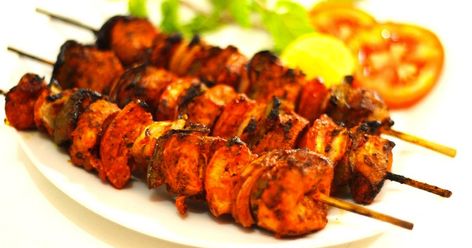 Tandoori Mutton Recipe (Hindi) Tikka Boti Recipe, Chicken Kabab Recipe, Chicken Tikka Kebab, Indian Food Catering, Chicken Kabab, Braised Chicken Breast, Gosht Recipe, Chicken Kebab Recipe, Chicken Kebab