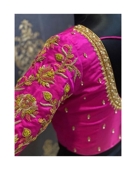 Instagram post by Moksh Blouse Studio • Oct 2, 2020 at 3:45pm UTC Blouse Designs Aari Work, Work Blouse Designs, Patch Work Blouse Designs, Latest Bridal Blouse Designs, Maggam Work Blouse, Blouse Designs Catalogue, Latest Blouse Designs Pattern, Traditional Blouse Designs, Maggam Works