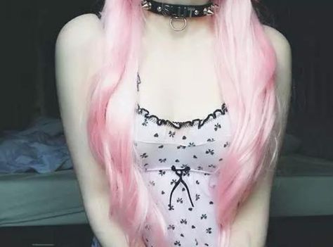 Goth Queen, Pastel Goth Aesthetic, Best Beard Oil, Goth Princess, Cotton Candy Hair, Pastel Kawaii, Pastel Goth Fashion, Pastel Grunge, Dye My Hair