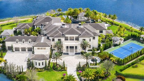 Huge Mansion, Big Mansions, Florida Mansion, Mediterranean Mansion, New York Penthouse, Dream Mansion, Front Elevation Designs, Mega Mansions, Miami Houses