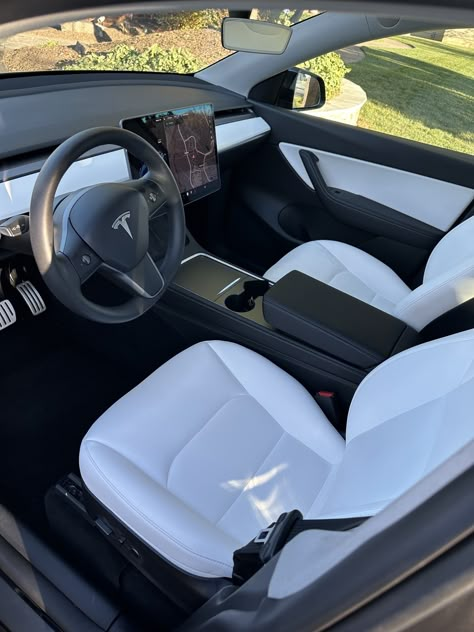 2022 / Model Y / Performance / Black - VLFN9 | Sell Your Tesla | Only Used Tesla Tesla Matte Black, Tesla Model Y White Interior, Grey Tesla Model 3, Tesla Model Y Grey, Tesla Y Model, Black Tesla Model 3, Tesla Model X Black, Bedroom Cozy Ideas, Tesla Model Y White