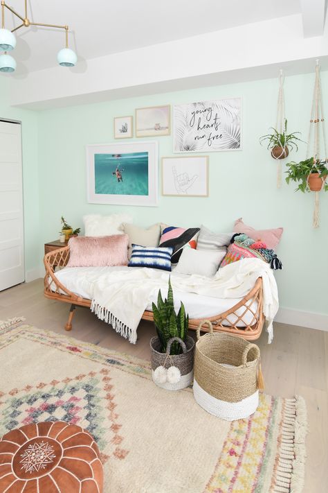 • Modern boho style - guest room ideas - bohemian design - hanging plants - rattan daybed - Moroccan rug - white oak floors • Boho Daybed Ideas, Guest Room Boho Modern, Full Size Day Bed Ideas, Bohemian Daybed Room Ideas, Modern Daybed Room Ideas, Boho Daybed Room Ideas, Daybed Boho, Bohemian Daybed, Beach Daybed