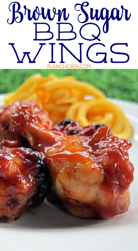 Brown Sugar BBQ Wings - chicken wings tossed in a quick homemade BBQ sauce and baked. Chicken drumettes, ketchup, brown sugar, worcestershire, mustard and cider vinegar. Can make sauce ahead of time. These things are SO good! Great for tailgates and parties. There are never any leftovers! Wing Flavors, Chicken Drumettes, Appetizers Chicken, Chicken Wing Sauce Recipes, Wing Sauces, Apartment Recipes, Cola Chicken, Wings Chicken, Wing Sauce Recipes