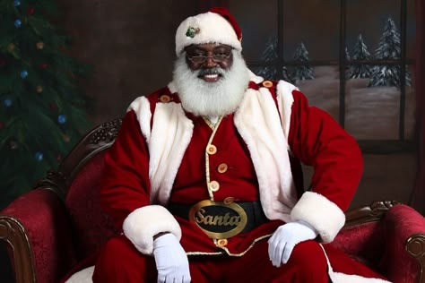 Santa Claus Pictures, Santa Claus Outfit, Santa Merry Christmas, Have A Holly Jolly Christmas, Santa Photos, Kris Kringle, Santa Decorations, Merry Christmas Happy Holidays, Traditional Colonial