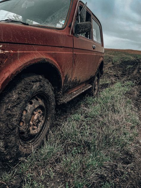 photography | off-road 4x4 | mud | old car | Video Mood, Old Car, Old Cars, Car Ins, Off Road, Mood Board, Road, Photo And Video, Photography