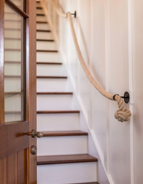 Rope Handrail, Rope Railing, Staircase Handrail, Stairs Ideas, Stair Wall, Home Bunch, Stair Case, Stair Handrail, Hallway Ideas Entrance Narrow